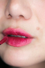 Load image into Gallery viewer, Infinite Lip Cloud Ombré Lip Duo
